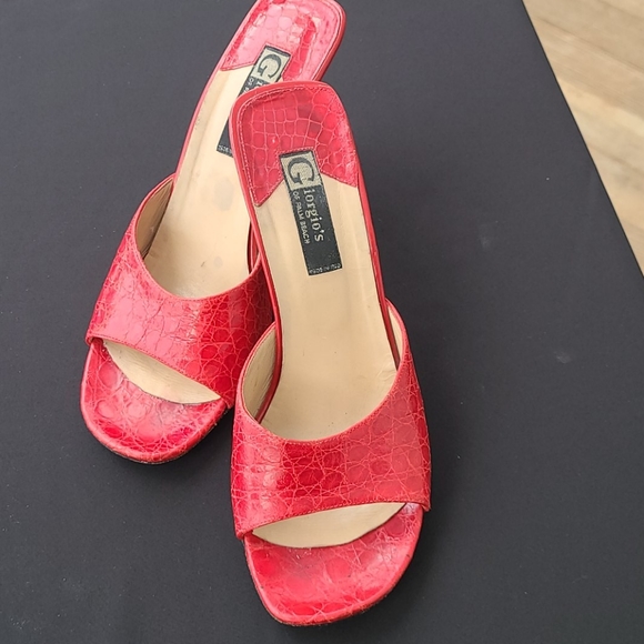 CROCODILE HEELS 👠 GIORGIO'S PALM BEACH - Picture 2 of 5